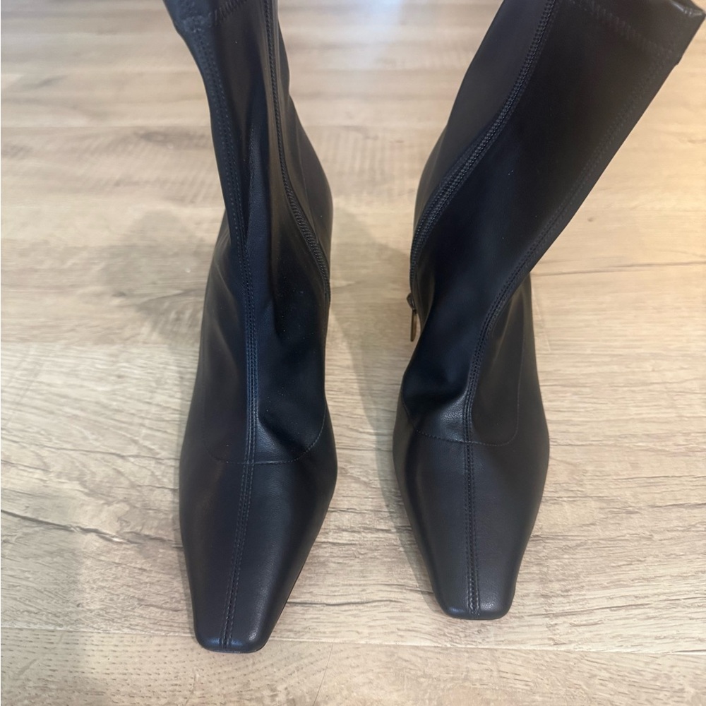 PIFERI Boots! New!